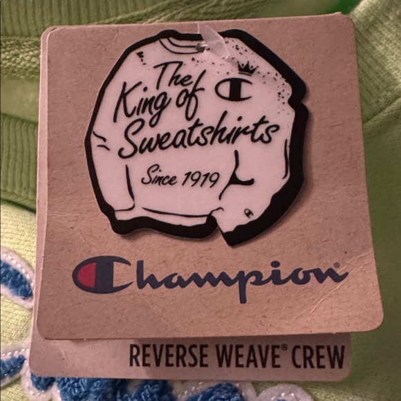 Champion Reverse Weave Crewneck Sweatshirt in Neon Green - Picture 2 of 2
